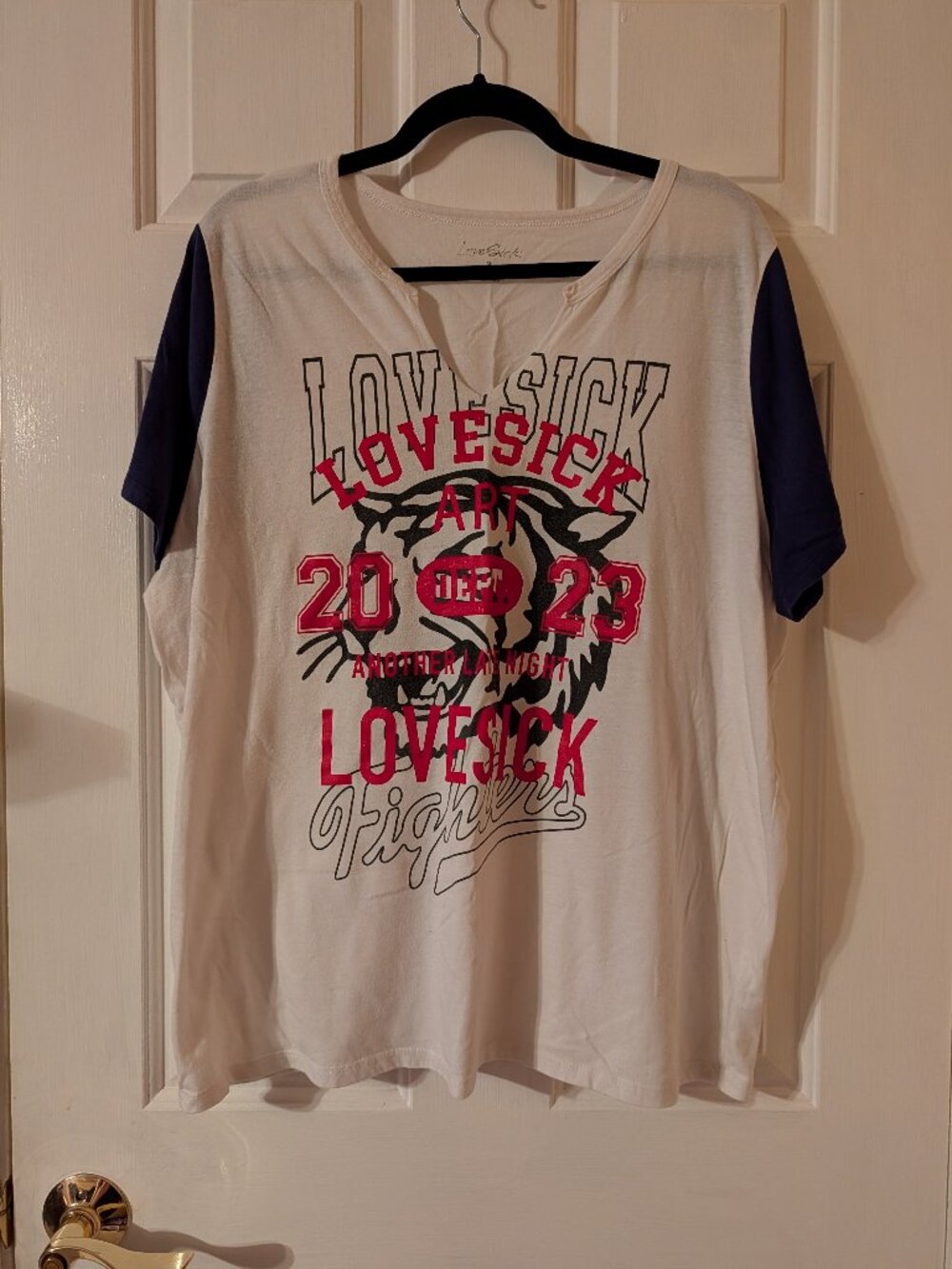 Torrid Lovesick T-Shirt ~ 3/3X/22-24